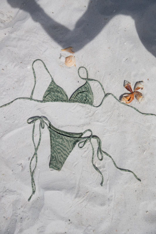 THE KETCH BIKINI TOP IN NAUTILUS